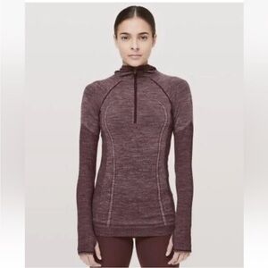 Lululemon Hooded swiftly